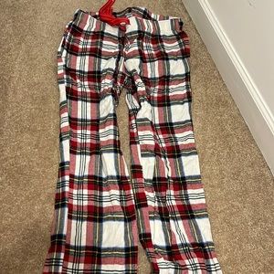 Old navy flannel pajama pants